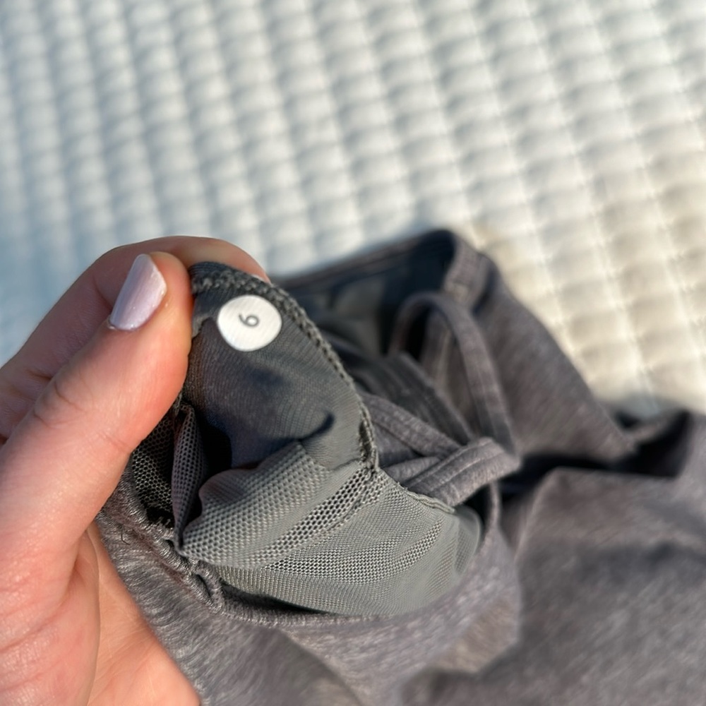 Lululemon Power Y Tank - Picture 5 of 5